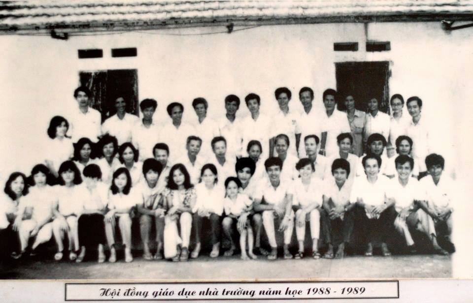 Hình ảnh Hội đồng giáo dục nhà trường năm học 1988-1989